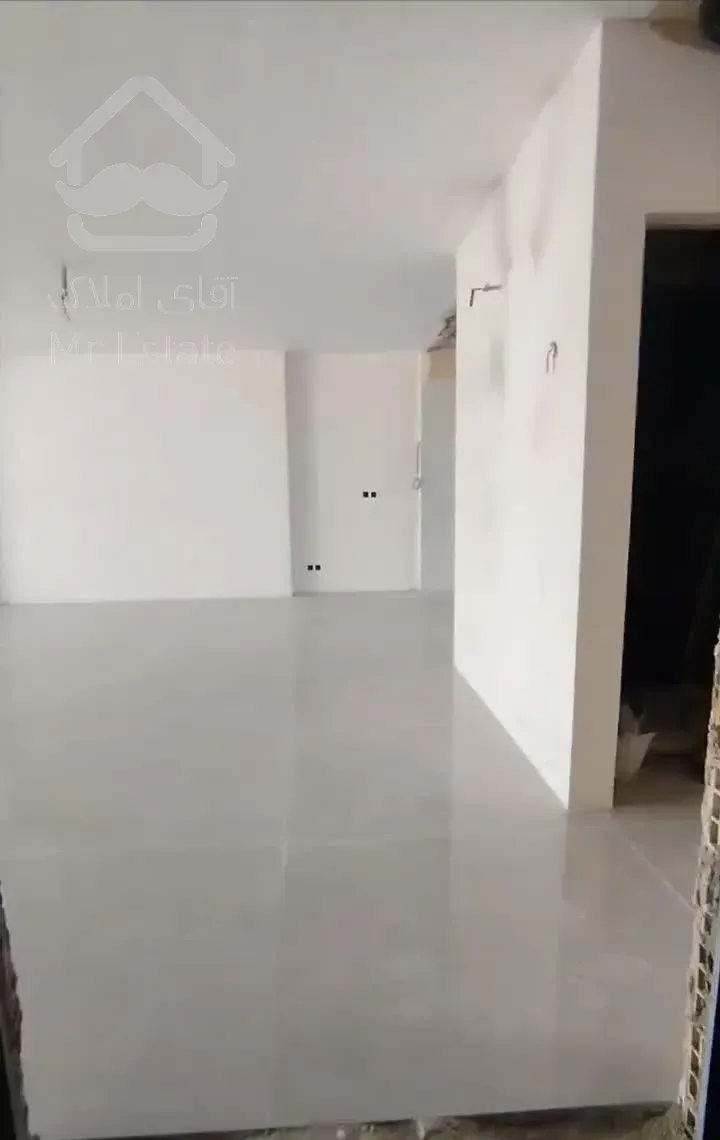 خاقانی 205متر/تک واحدی/2کله نور/2پارکینگ/شرایط