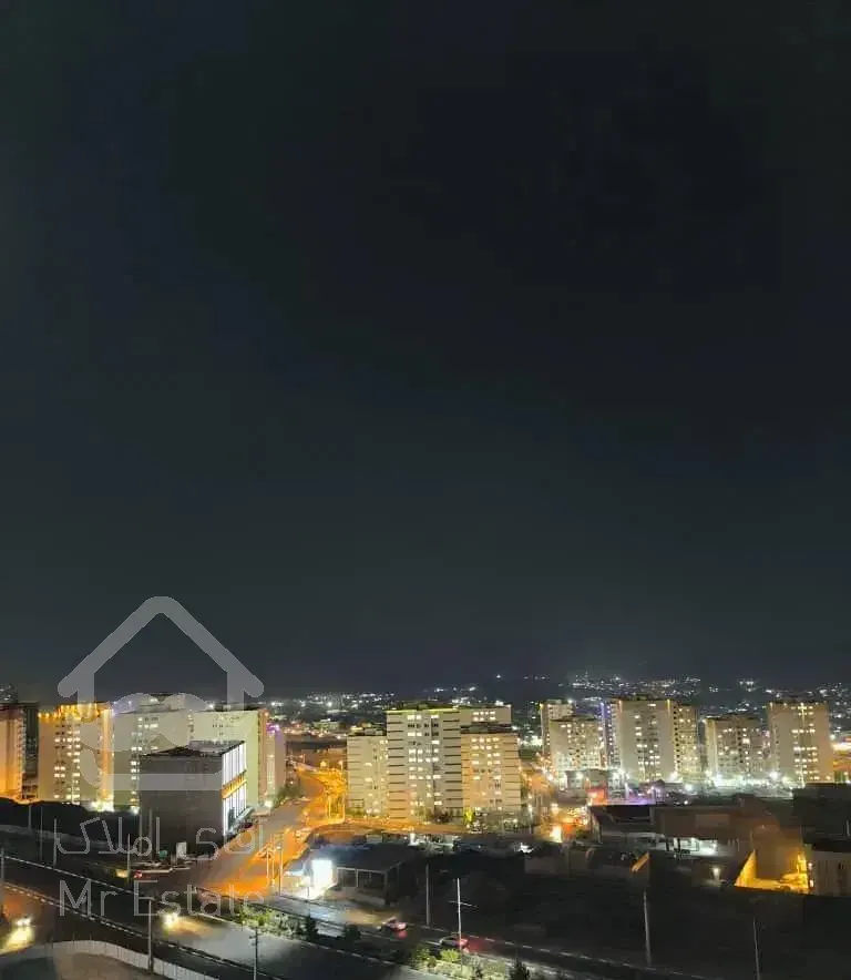 فروش واحد ۱۴۳متری در شهرک محلاتی