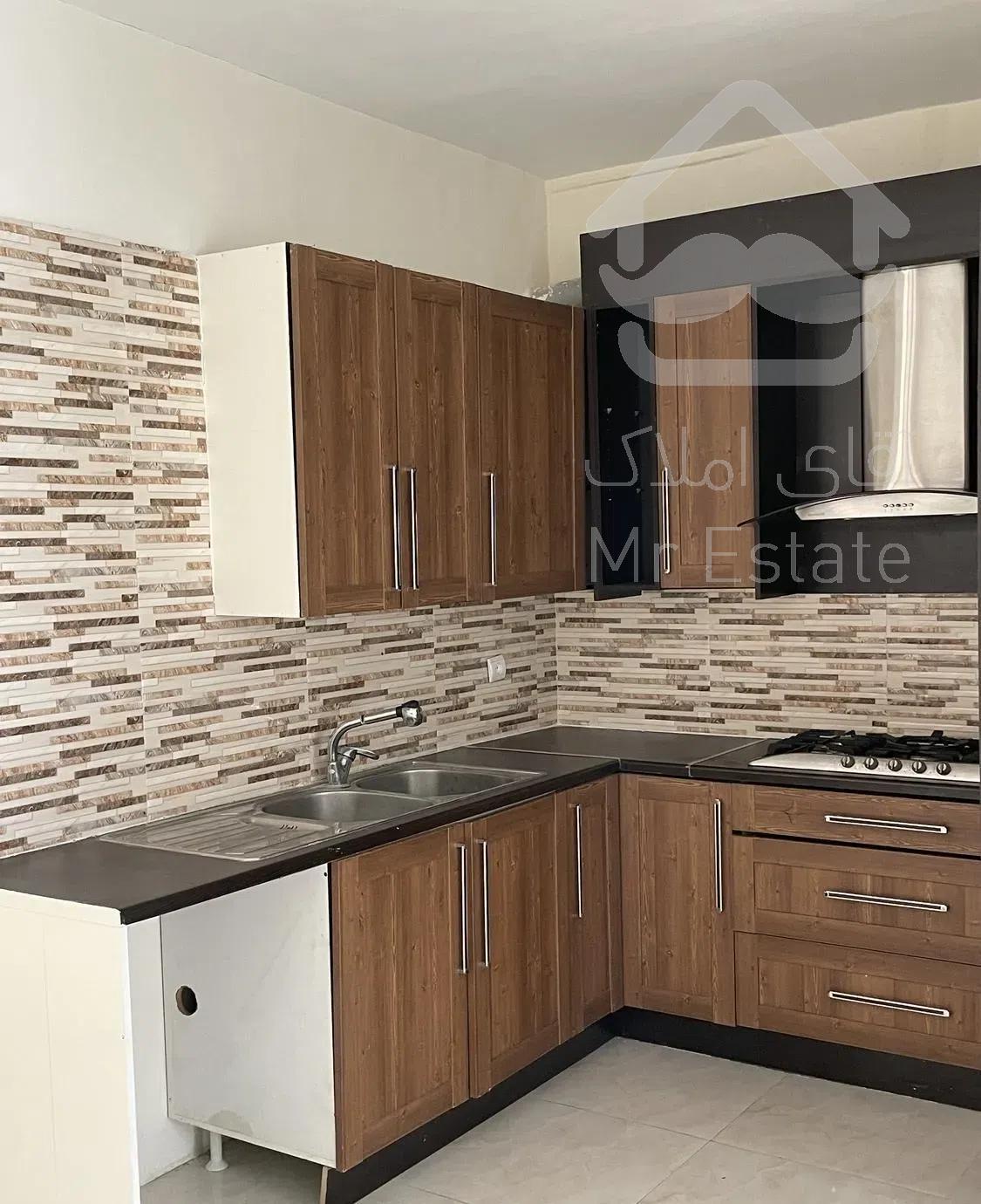 80متر/2خواب/دسترسی به مترو/لوکیشن ارزنده