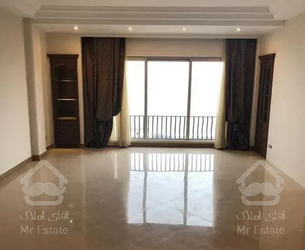 220 متر مهماندوست