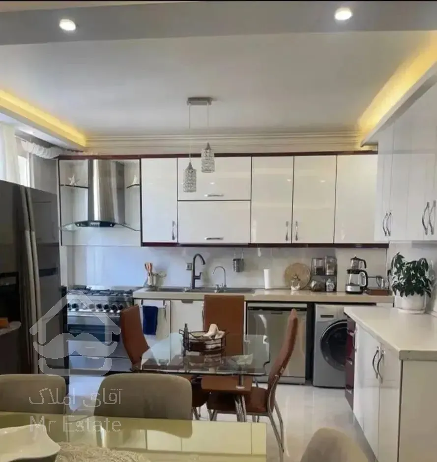 ۸۰متر/اپارتمان/ دوخواب/ دوعددپارکینگ غیر مزاحم