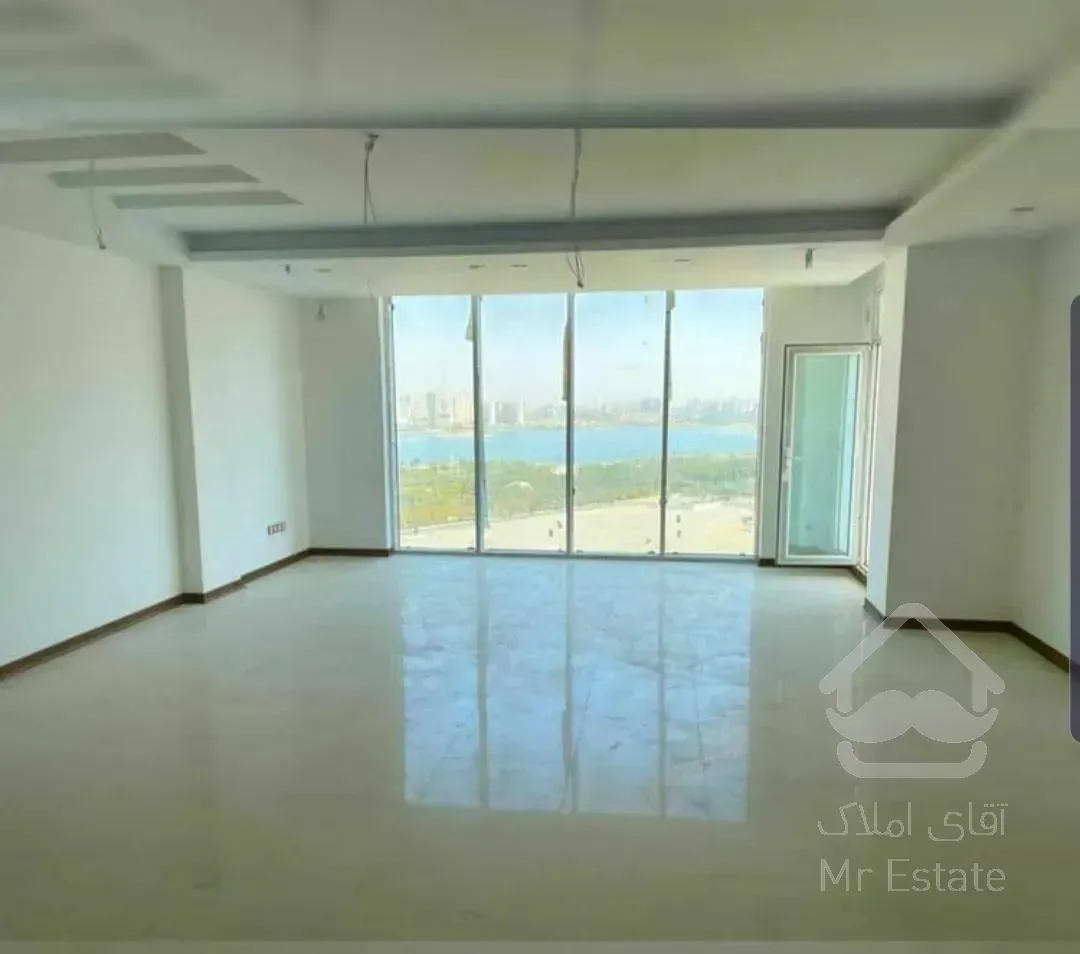 ۱۵۸ متر  تریتیوم ۱ ویو دریاچه با دو پارکینگ سندی