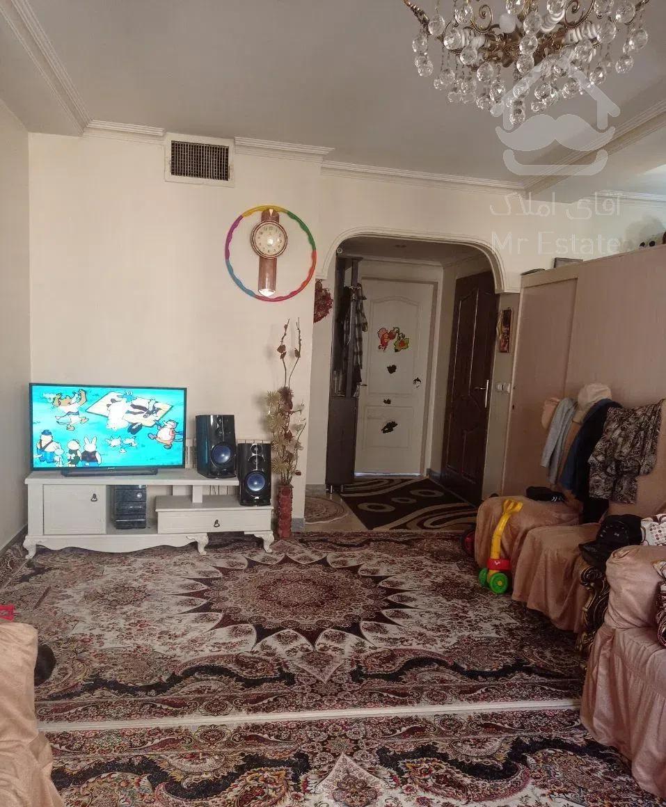 اپارتمان65/یک خواب/خ استخر