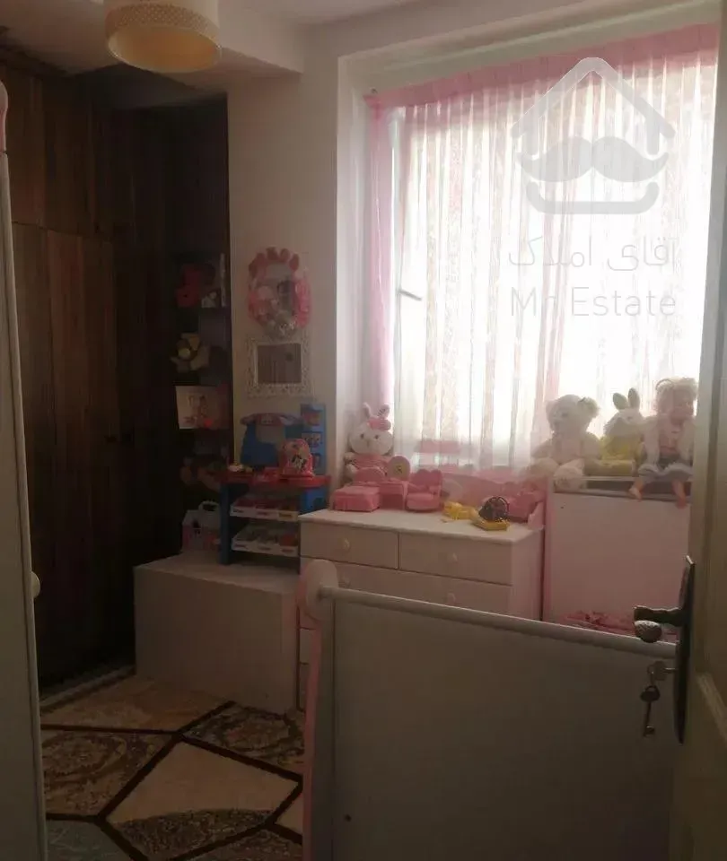 170متر3خواب درخ دکترقریب نبش طوسی