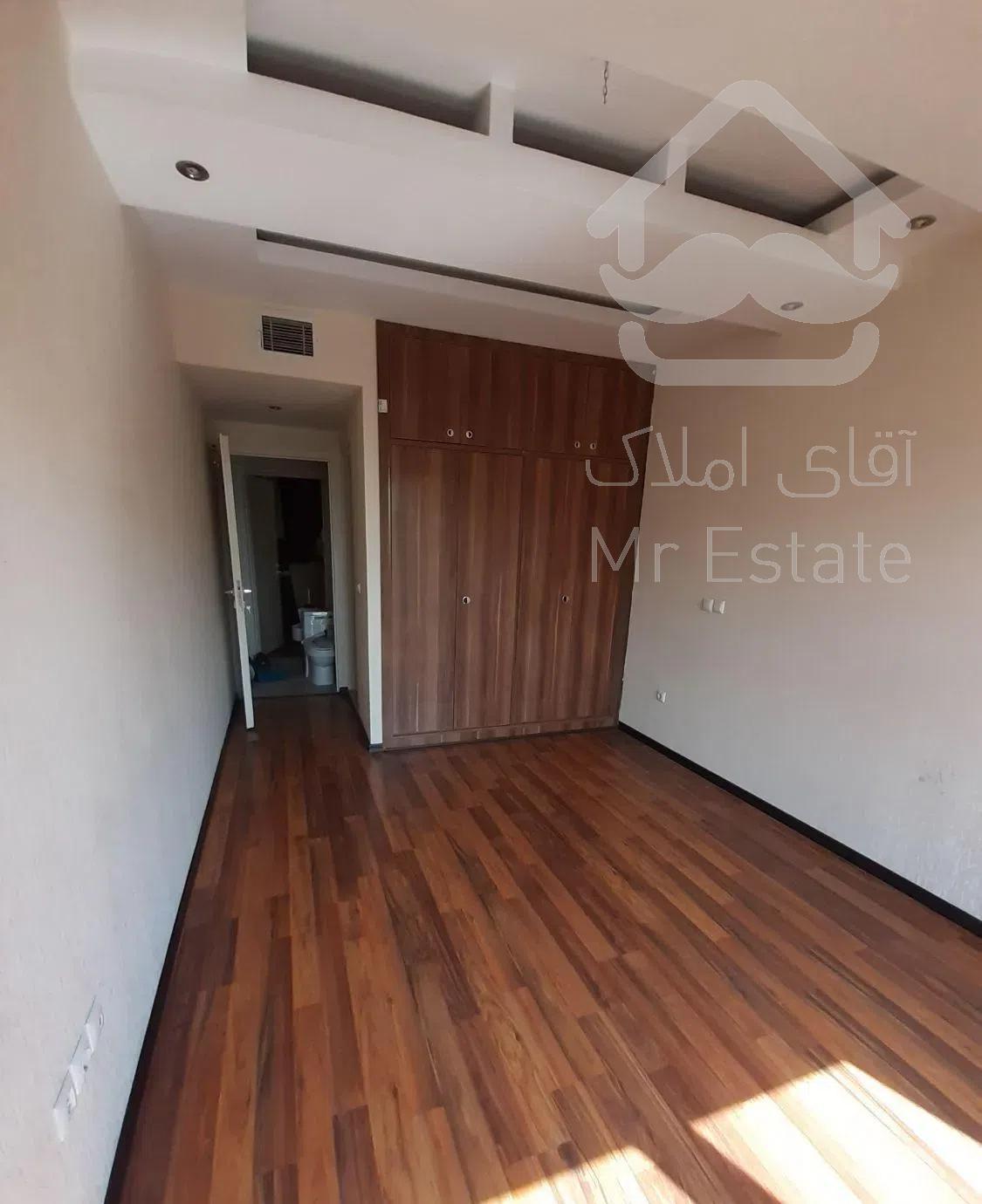 دولت ۱۴۰ متر ۳خوابه ۲پارکینگ