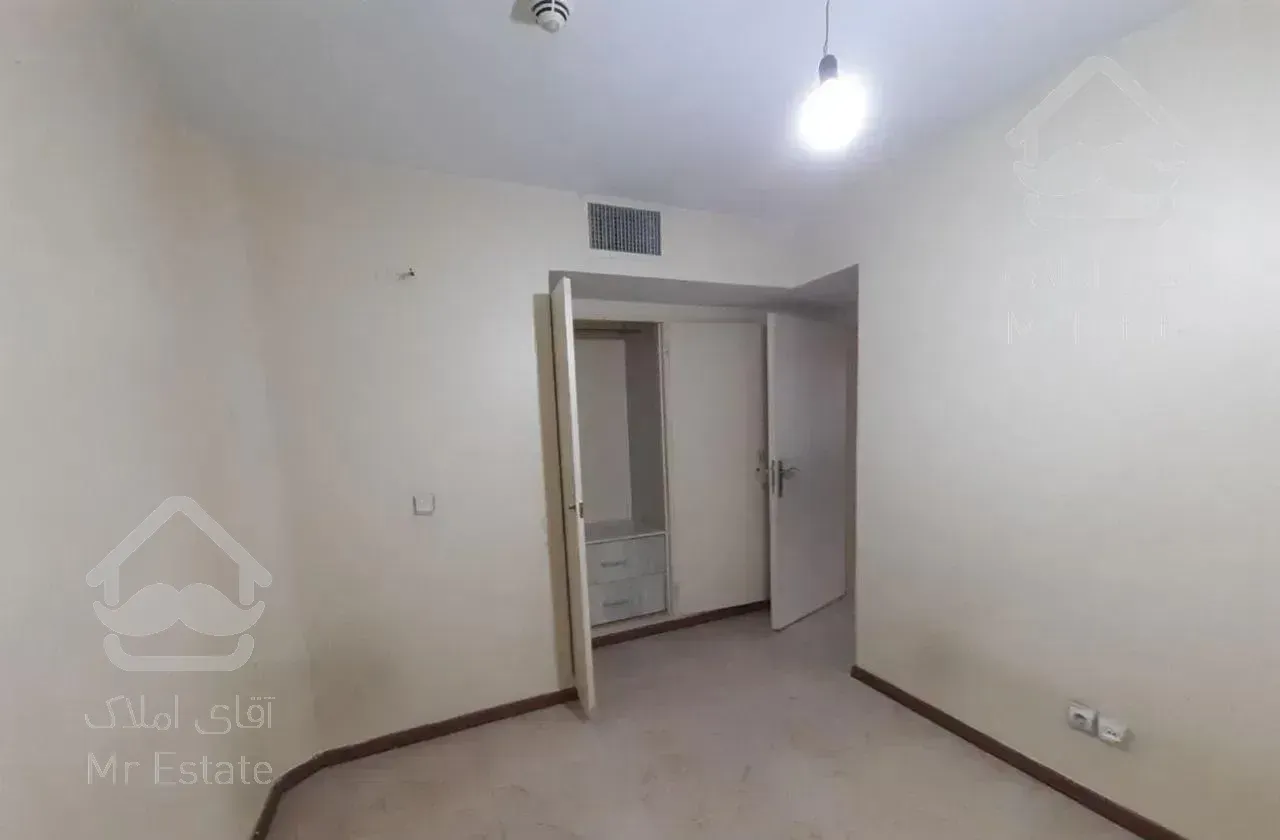 115 متر 3 خواب اجاره *دریاچه چیتگر منطقه٢٢