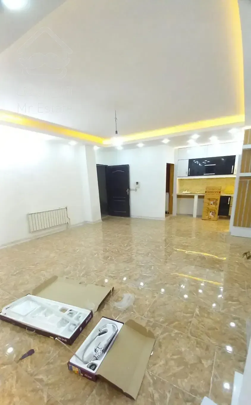 اپارتمان ۸۶ متری طبقه اول شیک دیزاین شده کلاکسر