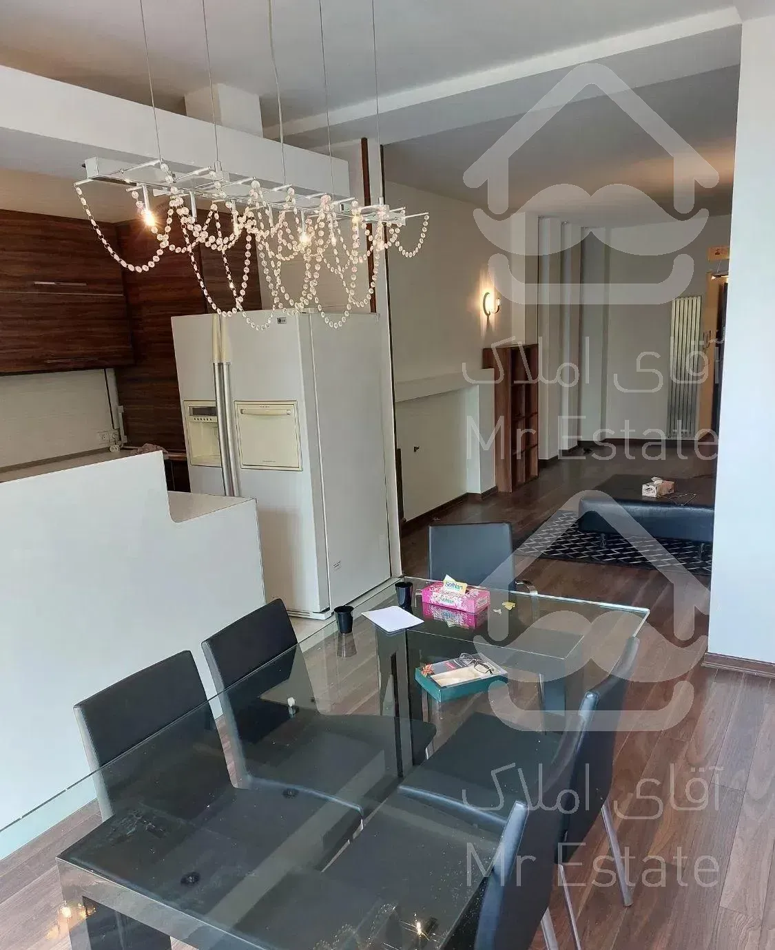 آپارتمان ۱۰۰ متری ۲ خواب ظفر