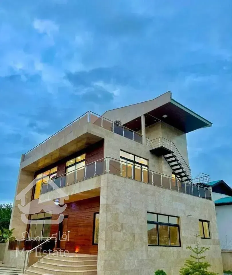 تریبلکس ۴۵۰ متری دیو سعادت آباد نور