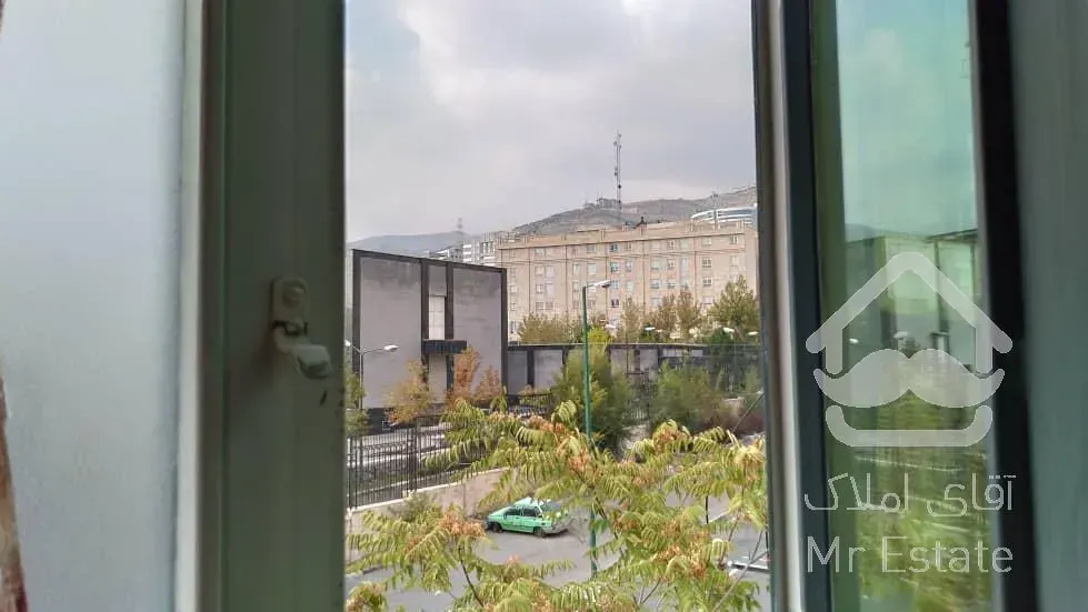 ۶۵متر فول امکانات پونک