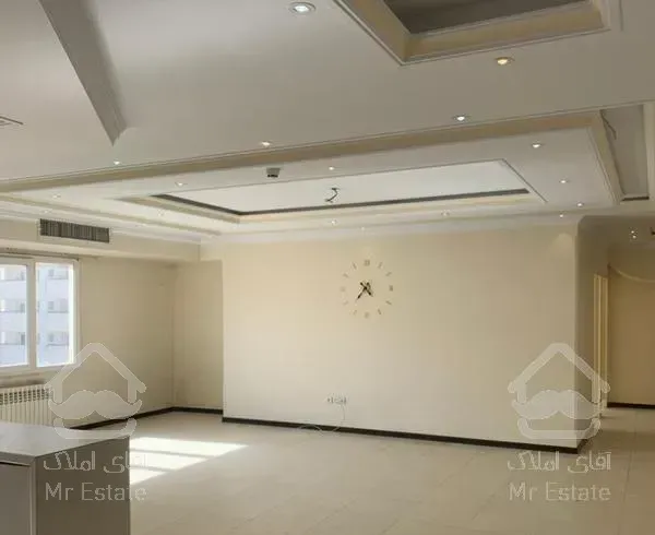 ۱۲۰ متر ۲ خواب غرب دریاچه طبقات بالا