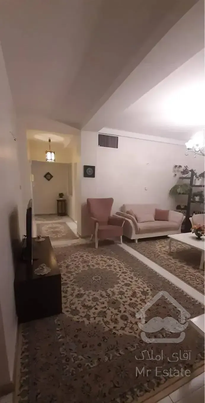 اپارتمان ۱۰۰متری ،۲خواب ،فازدوم شهرک محلاتی