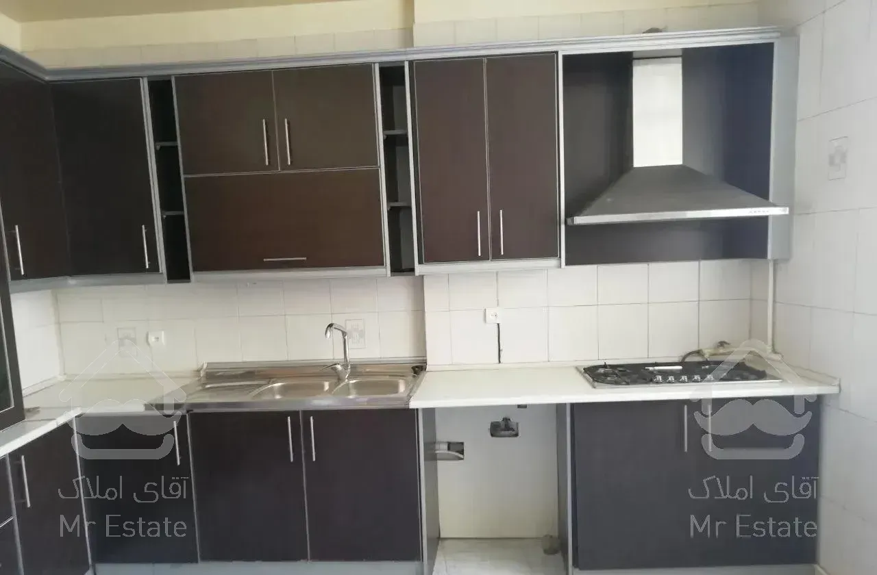 آپارتمان  180 متر سه خوابه پاسداران