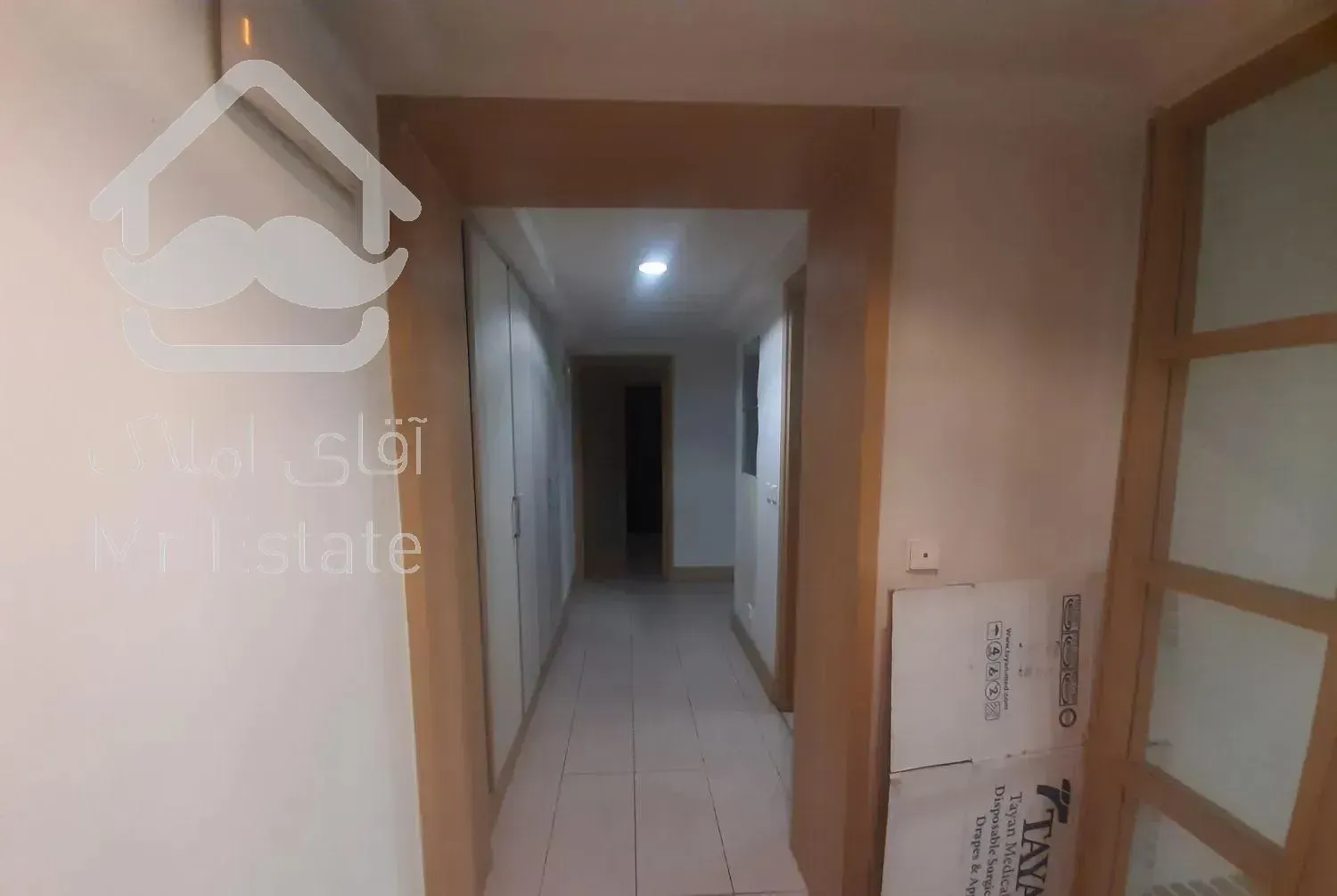 ۱۶۵ متر / برج بین الملل تهران / ۲ خواب