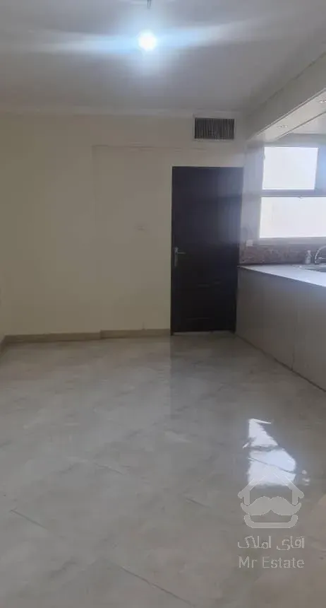 واحد ۵۷ متری فول