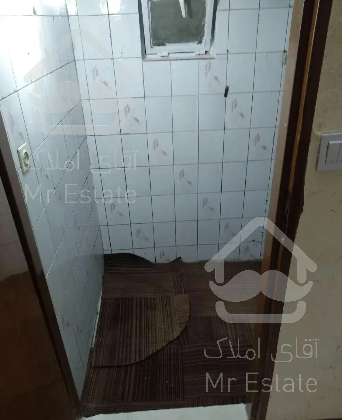 همکف راه جدا،دفترکار،آرایشگاه،هلوگرام ،ایثارگران