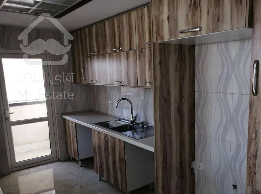 ۱۱۰ ویو دریاچه ابدی