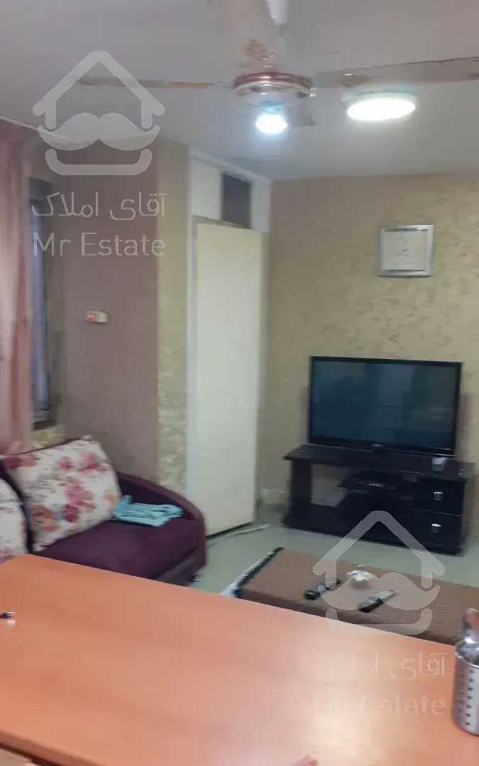 واحد تک واحدی طبقه همکف کلا 7 واحد