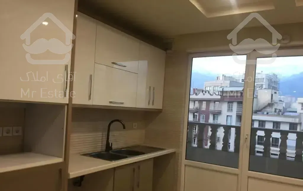 آپارتمان ۸۲ متری  / برج بنام