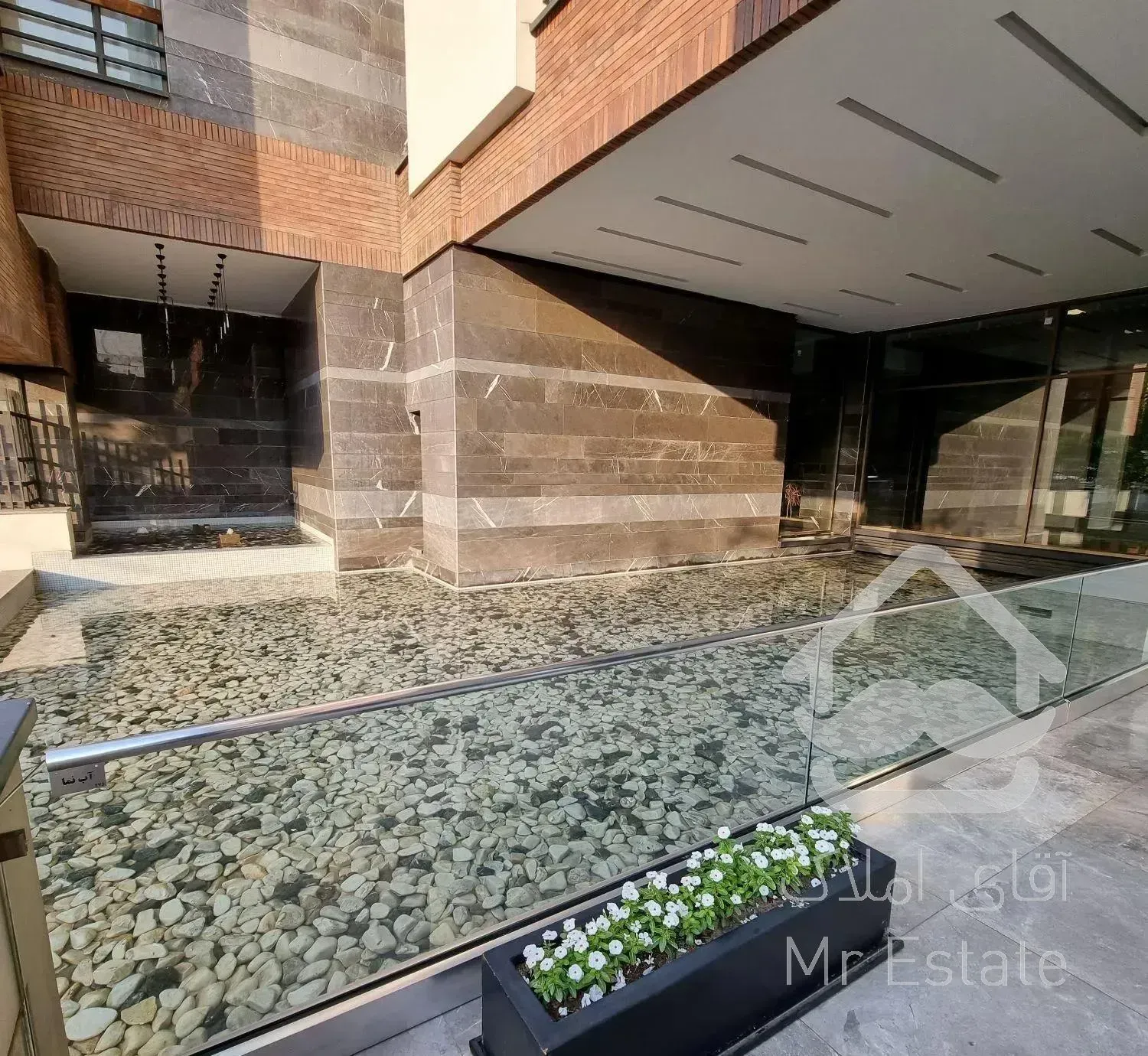 ۱۷۰ متر دوبلکس**کاخ اشرافی اعیانی**