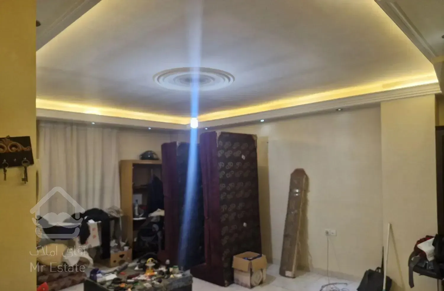 ۶۰ متر تک واحدی،حتی مجرد،پارکینگ دار