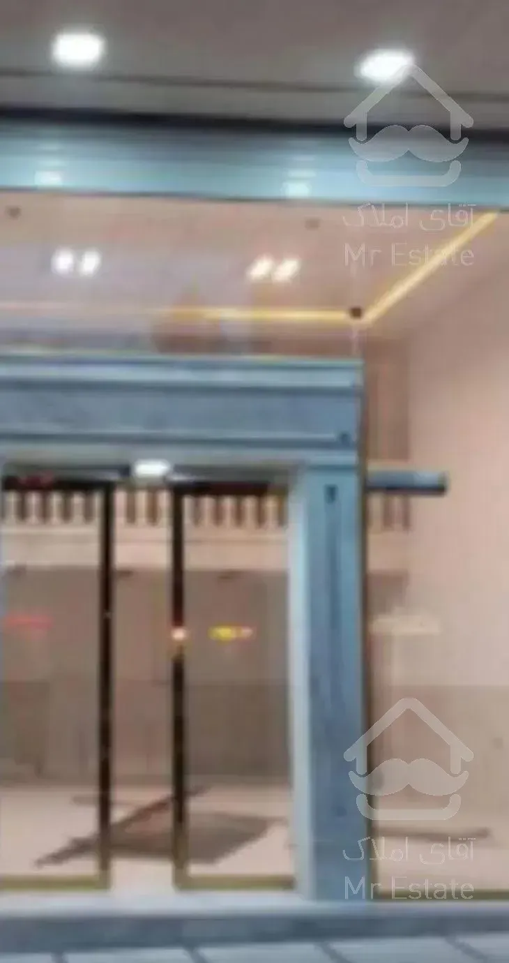 بر کامرانیه شمالی ۲۲۱ متر مغازه دارای ۲۵ پارکینگ