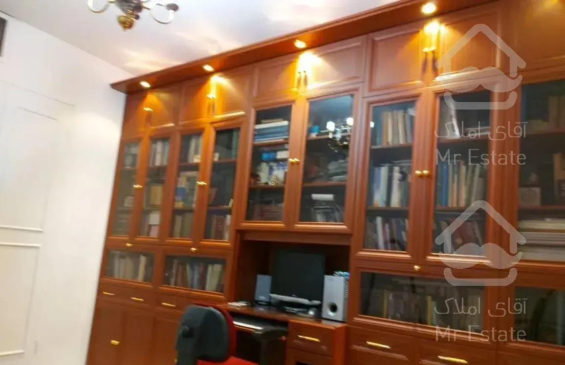 آپارتمان، ١۴۵ متری، سه خوابه