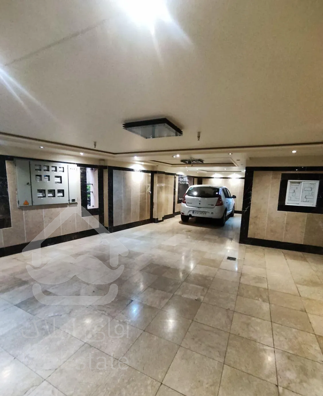 ۹۰متر/ نوساز/ اندرزگو/ حتی مجرد