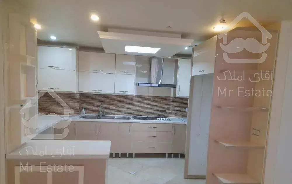 111 متر 2 خواب فول امکانات