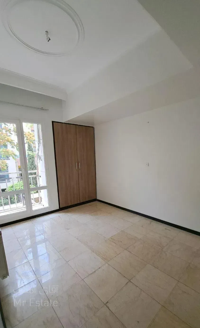 کامرانیه جنوبی ۱۲۵ متر نوساز محله دنج