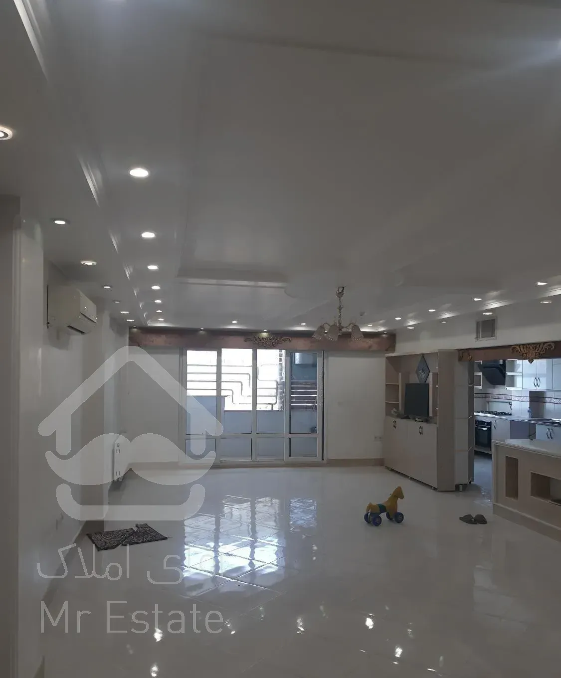 آپارتمان ۱۶۰ متر عطاران