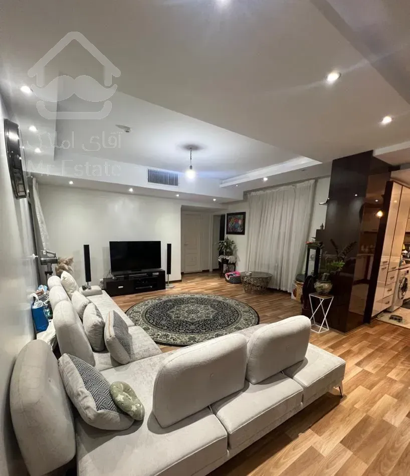 ۸۸متری/دوخواب/فول/فرجام/نارمک