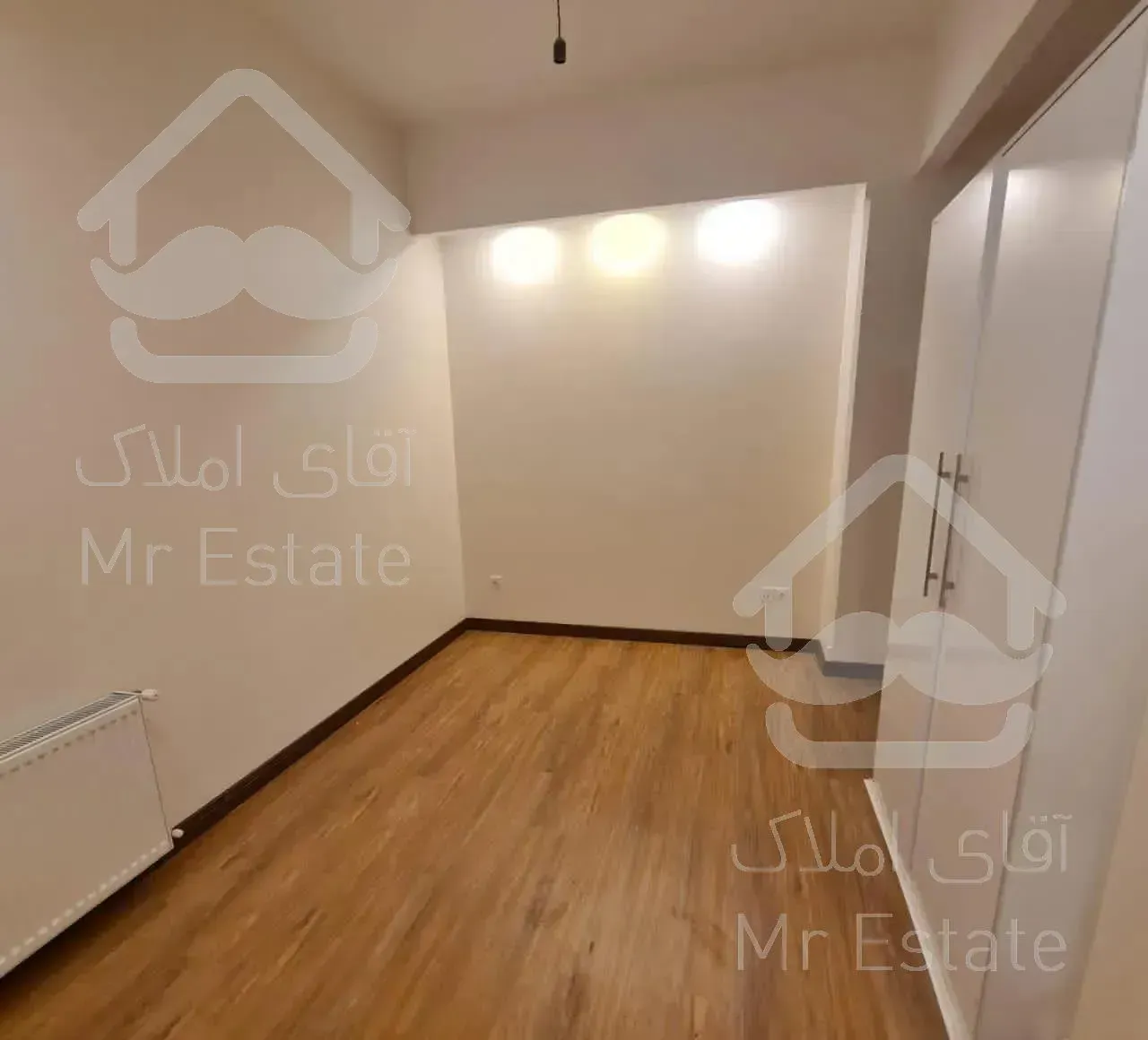 ۱۱۰متری برج باغ/جنوبی غرق نور