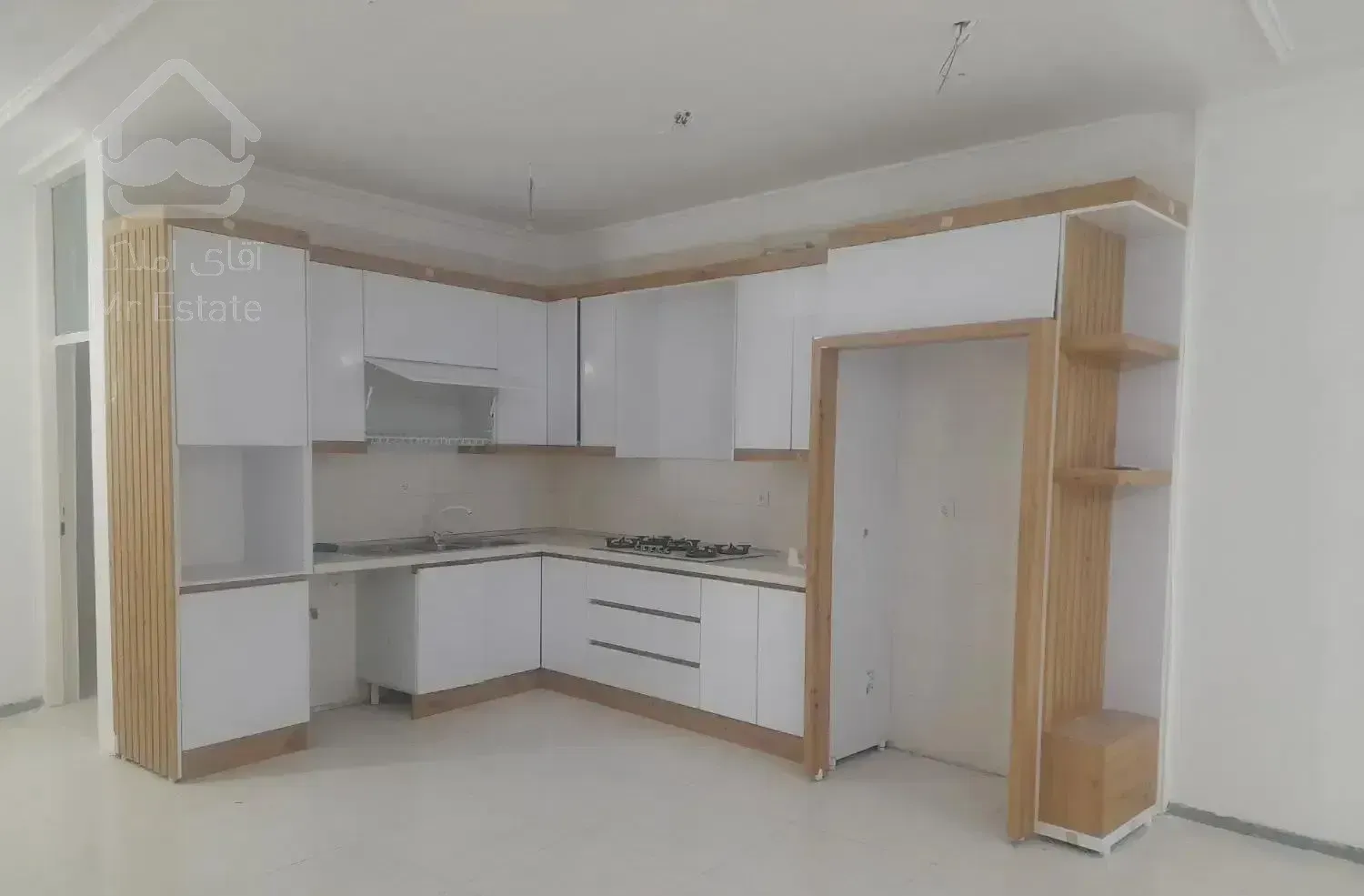 واحد ۱۳۰متری خواجه عطا (چهارراه فلسطین)