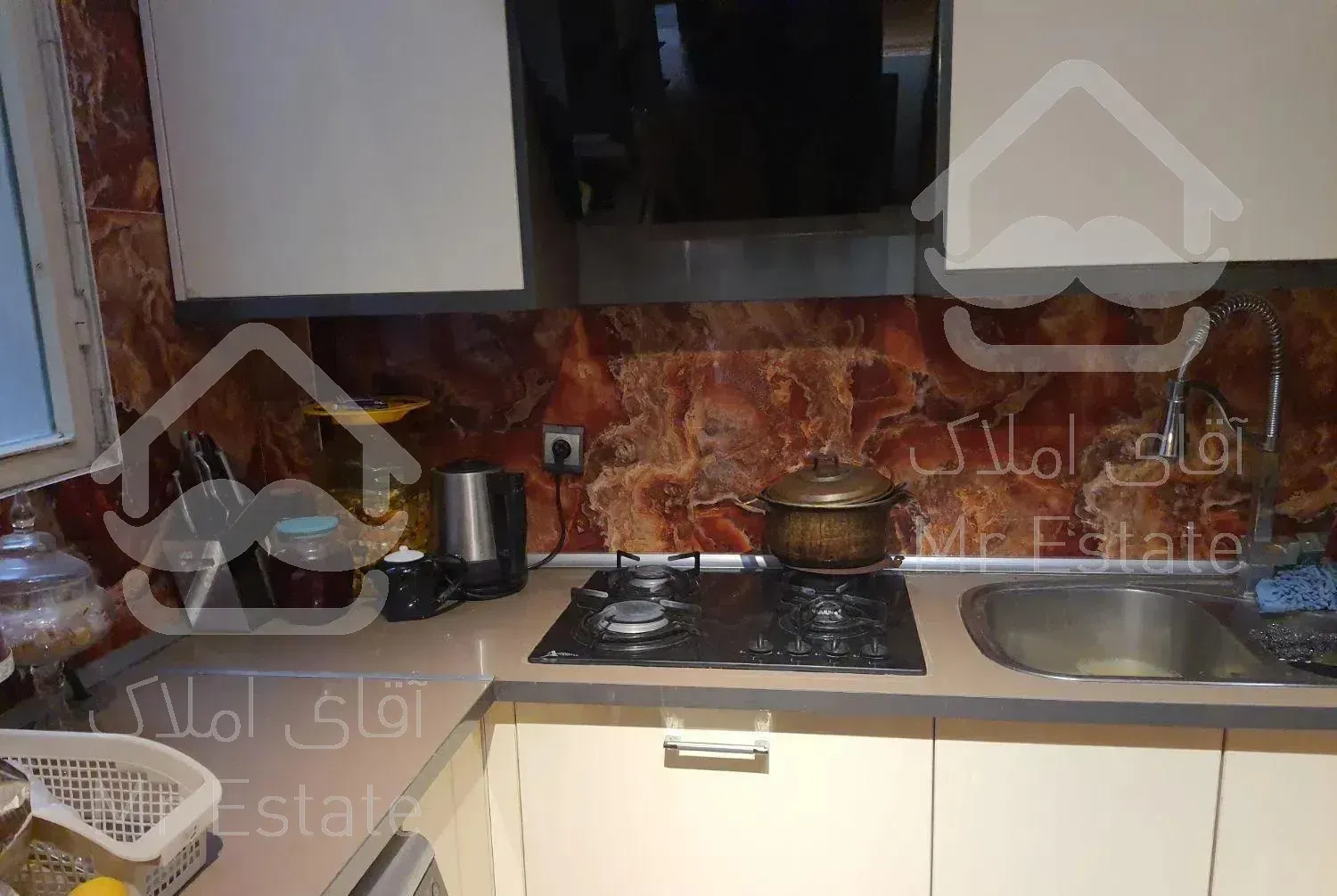 فاطمی میدان ولیعصر ۶۰ متر ۱خوابه فول امکانات تمیز