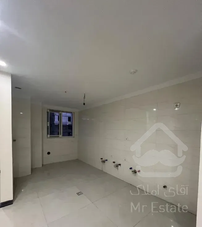 ۱۱۰متردوخواب/تاپ لوکیشن سازه قوی و مدرن/ روف جیم