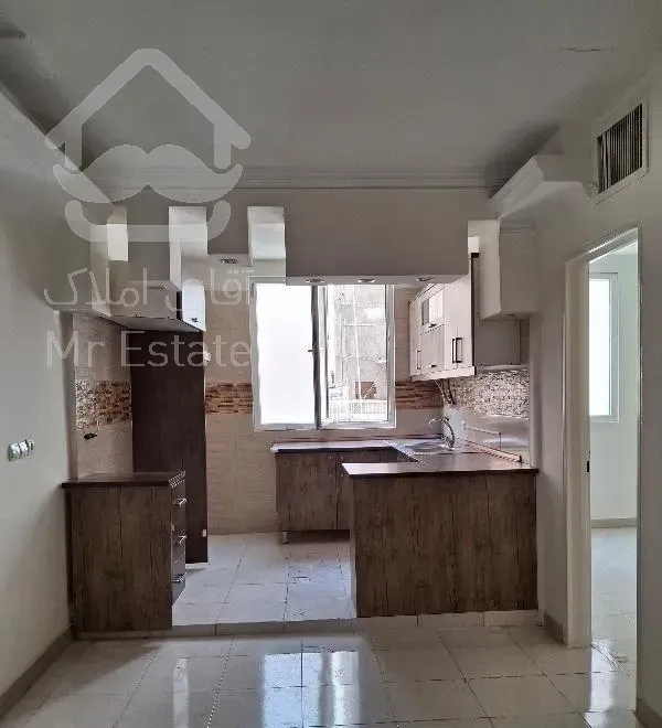 آپارتمان ۴۰ متری با آسانسور وپارکینگ