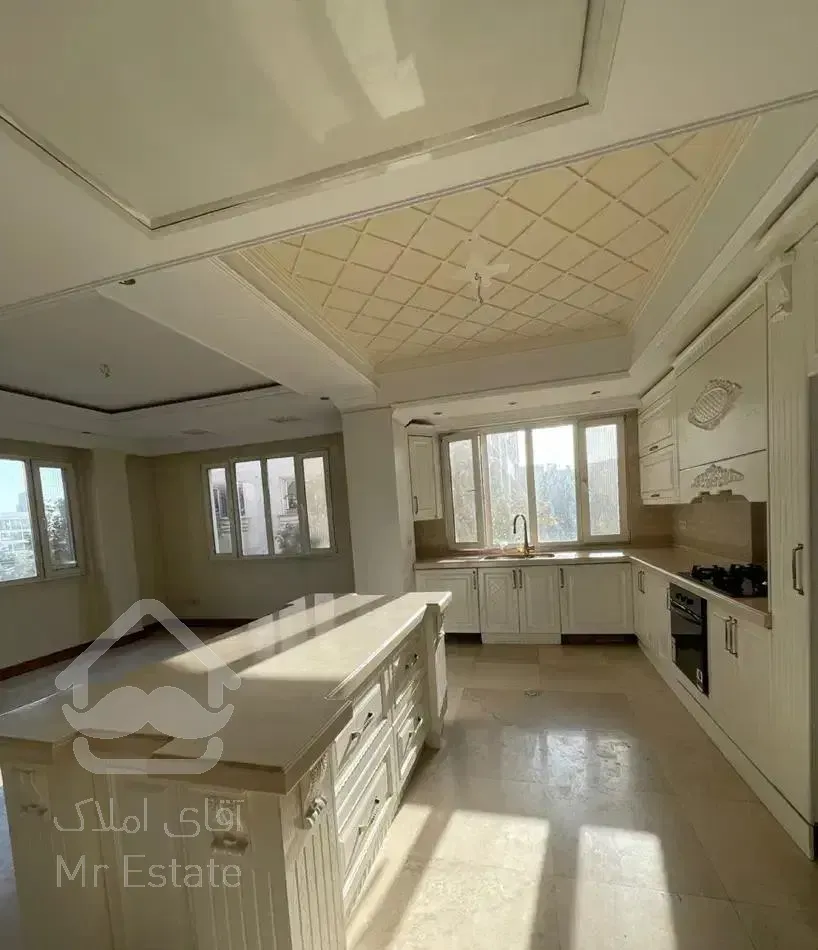 ظفر -شریعتی/140متر دو خواب/دسترسی عالی مترو