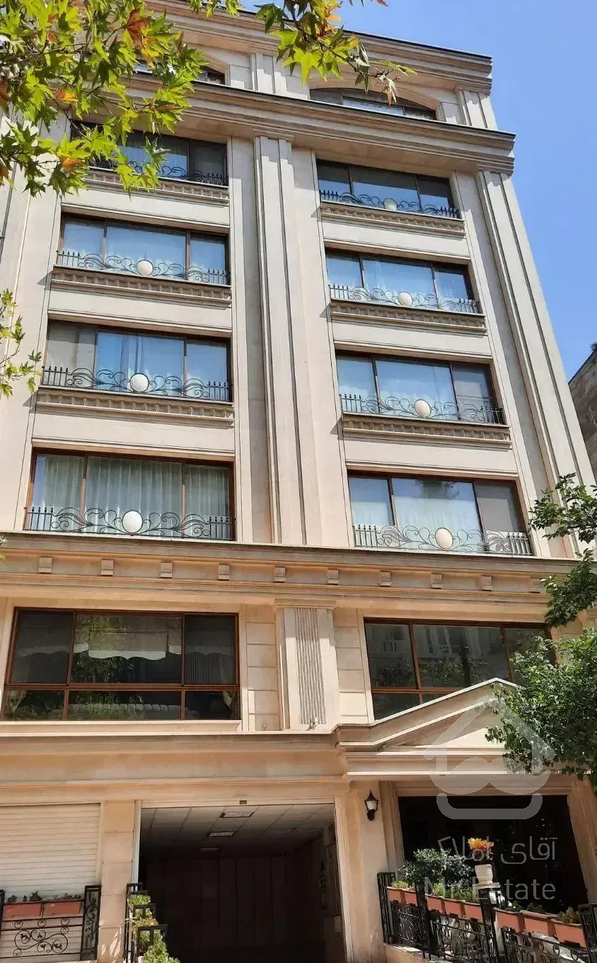 آجودانیه نوساز کلیدنخورده ۱۹۵متر ۳خ ۲پارکینگ