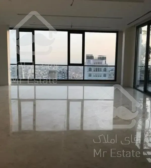 پنت هاوس ۷۰۰متری در نیاوران