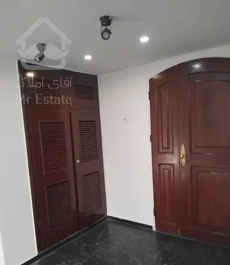 اجاره اپارتمان مسکونی در بلوار میرداماد نزدیک مترو