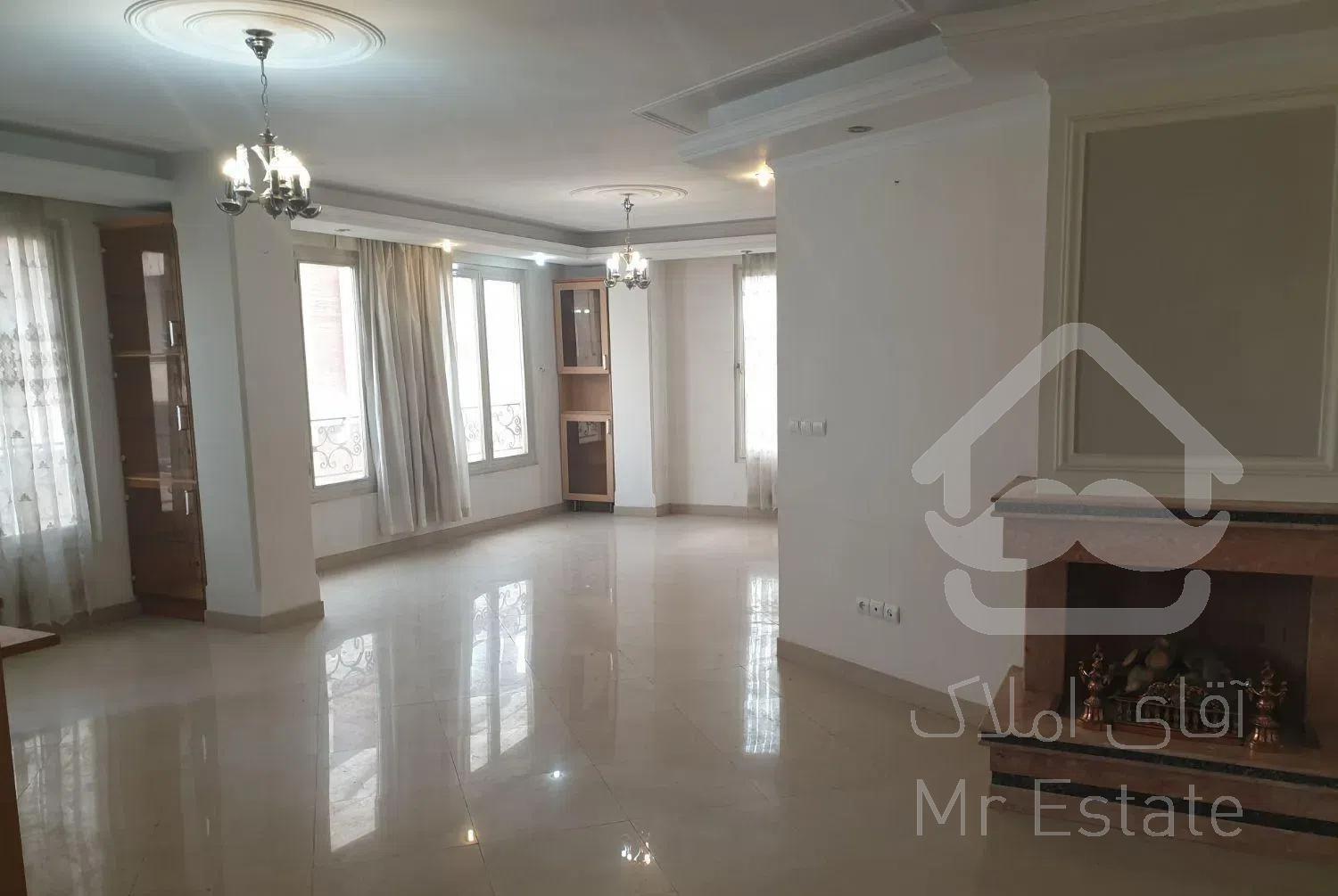 ۱۳۰ متر، ۳خوابه، فول امکانات ( ۱۰ متر انباری )