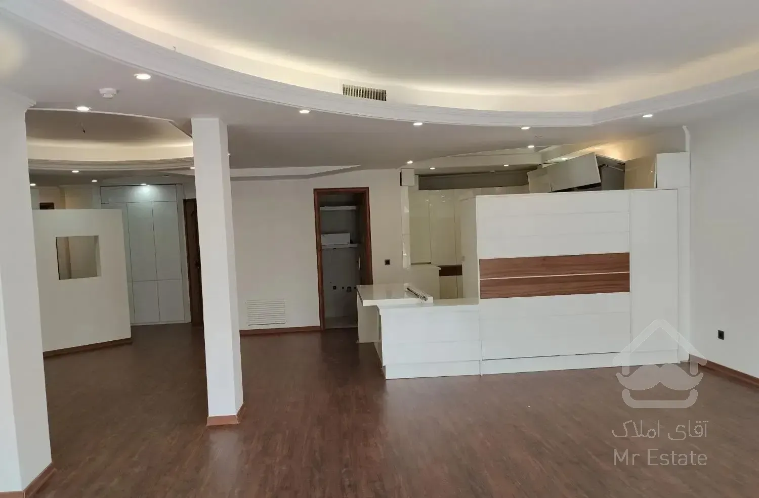 آپارتمان سه خوابه *بهار سجاد  * 175متری