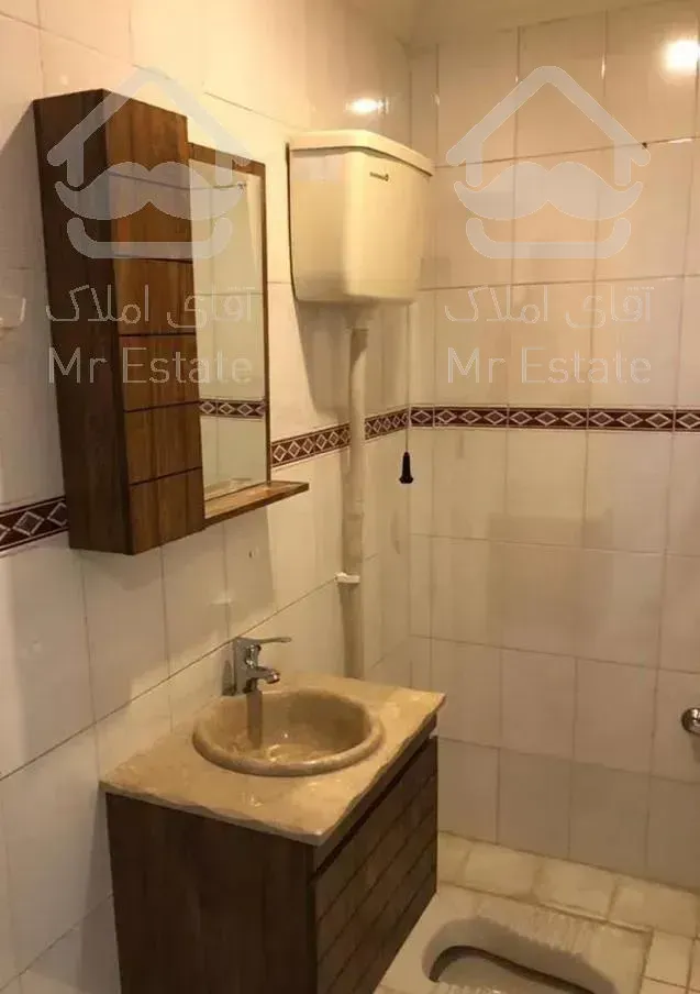 پاسداران، ۱۳۰ متر، ۳ خوابه،