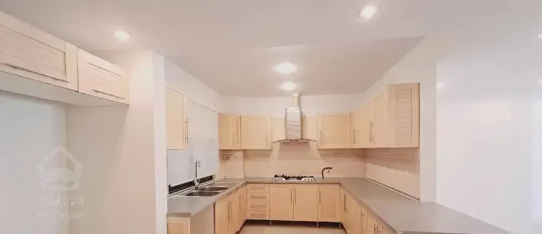 قلهک آپارتمان ۱۱۰ متر ۲خواب