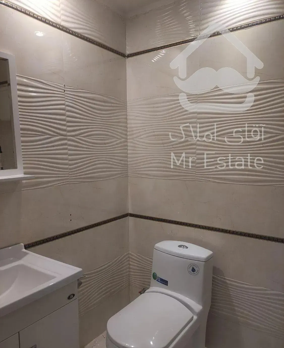 میرداماد شریعتی ۱۴۰ متر