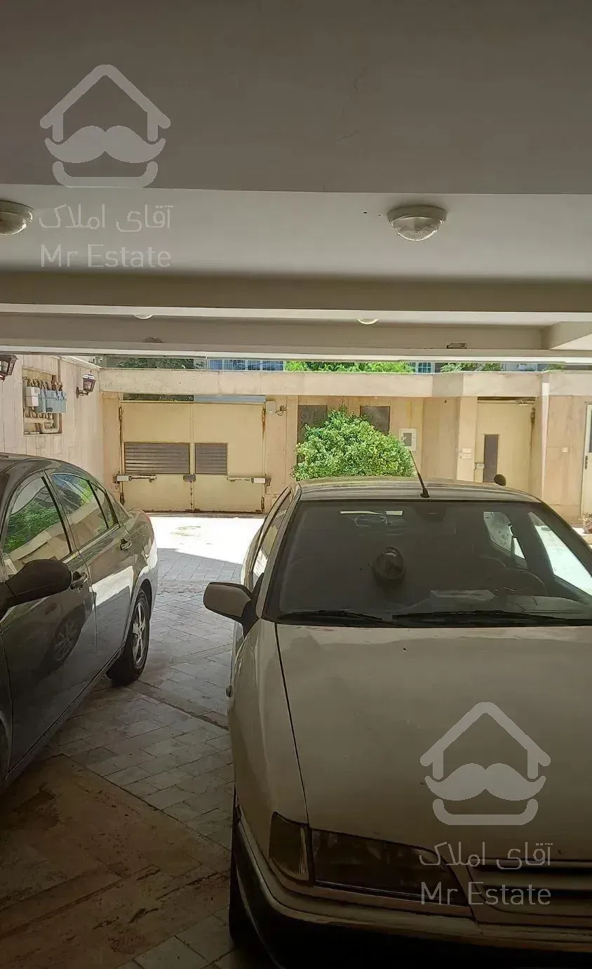 اپارتمان همکف۸۰متر۲خواب پارکینگ اسانسورپارکینگ انباری