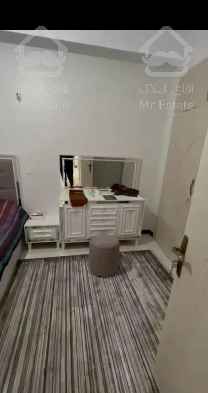 واحد100متری خوش نقشه نوساز/ولی عصر/فول