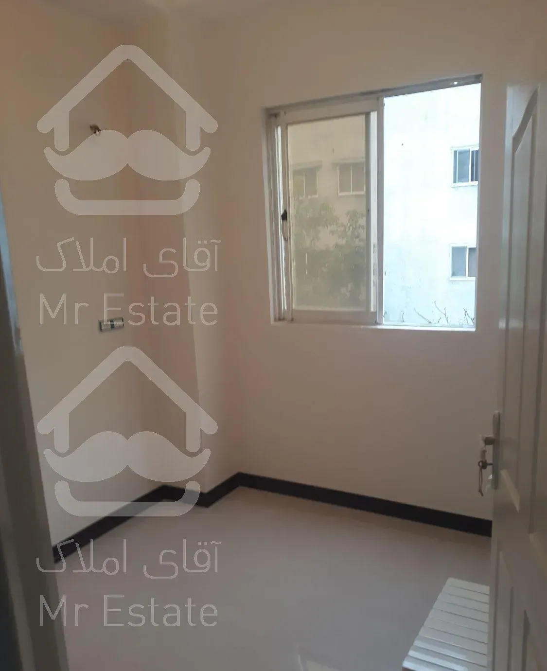 اپارتمان ۹۰متر میباشد