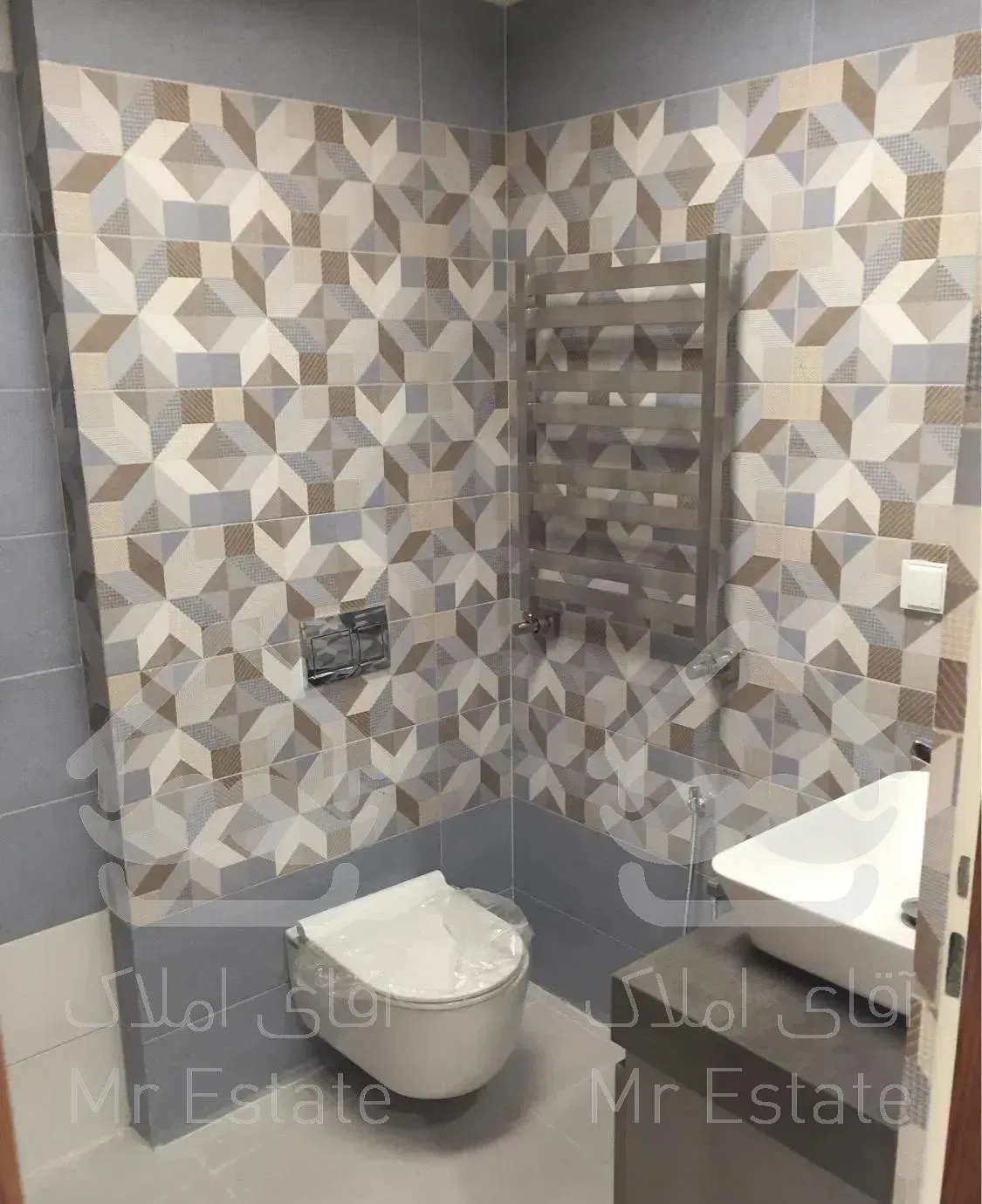 آپارتمان ۱۹۰ متر سه خواب ونک شیرازشمالی